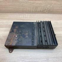 8380955   Sound amplifier BMW 3 E46