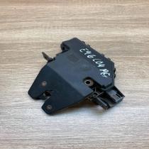 8196401   Tailgate/trunk/boot lock/catch/latch BMW 3 E46