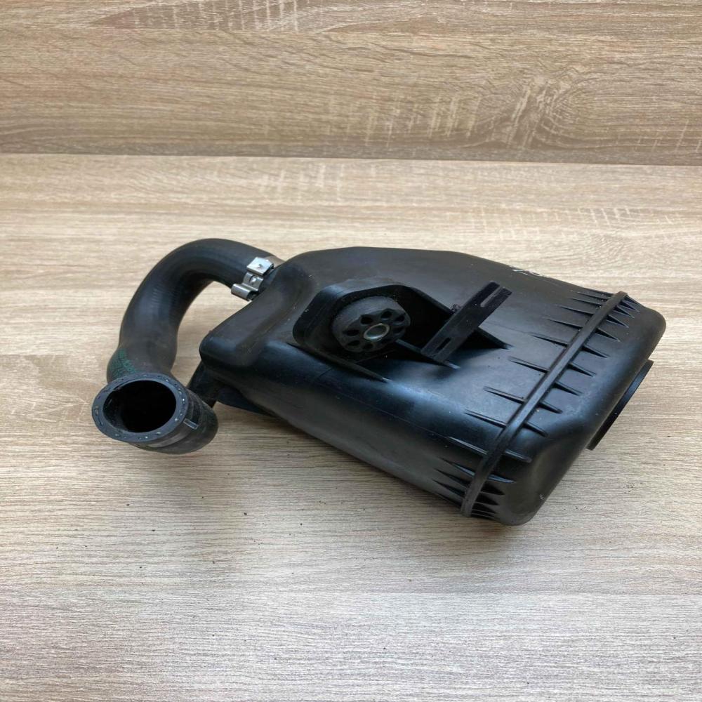 6776239 6850665  Power steering fluid tank/reservoir BMW 5 F10 F11