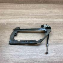 Bracket   Front door exterior handle/bracket BMW 7 E38