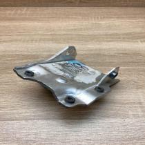 7186513 743149 10  Radiator mount bracket BMW 5 F10 F11