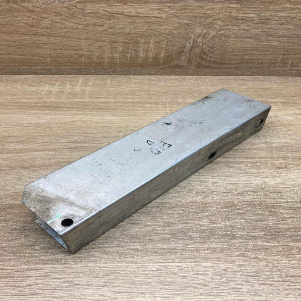 7158874 13232810  Front bumper mounting bracket BMW 5 F10 F11