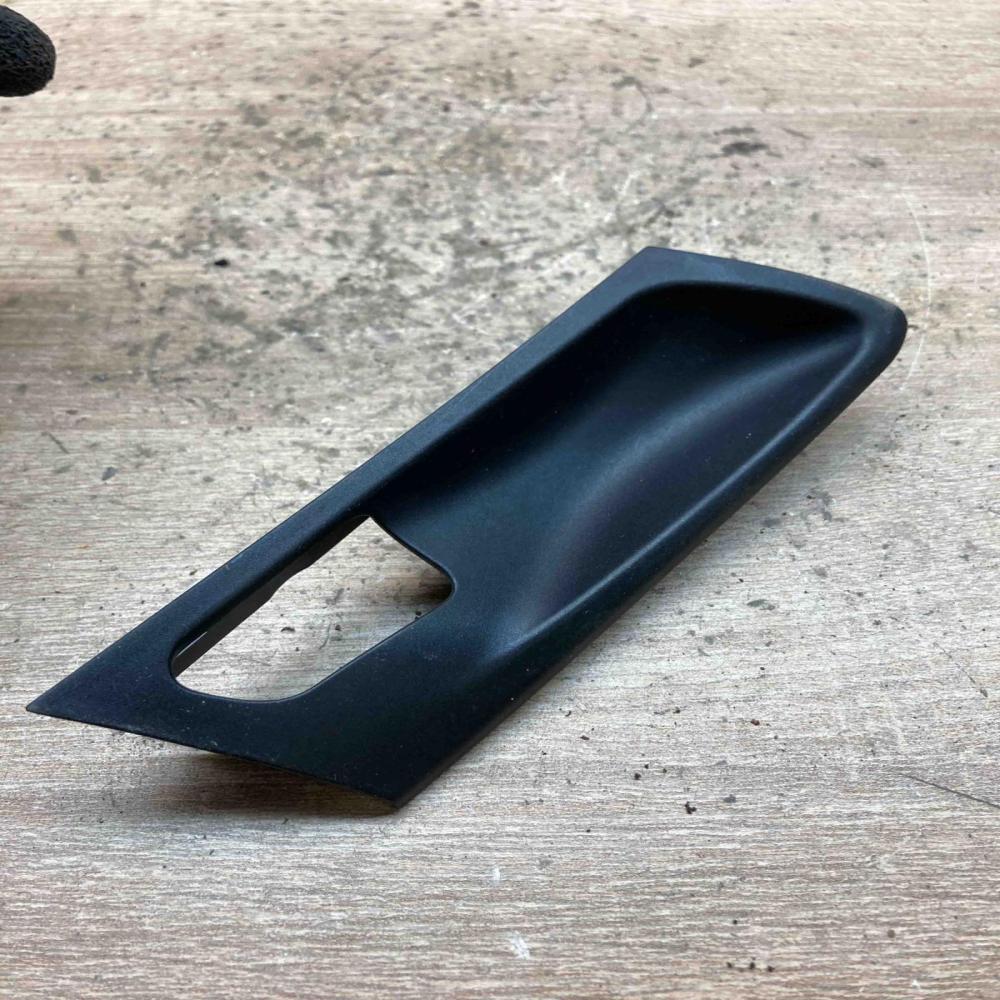 6973736 7137418 03  Other front door trim element BMW X5 E70