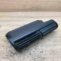 8390216   Dash center air vent grill BMW 3 E36