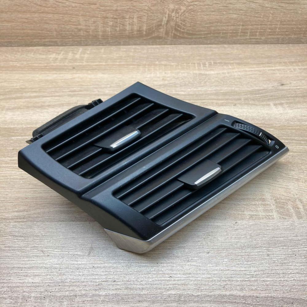 9227767 144821 10  Dashboard side air vent grill/cover trim BMW X5 E70