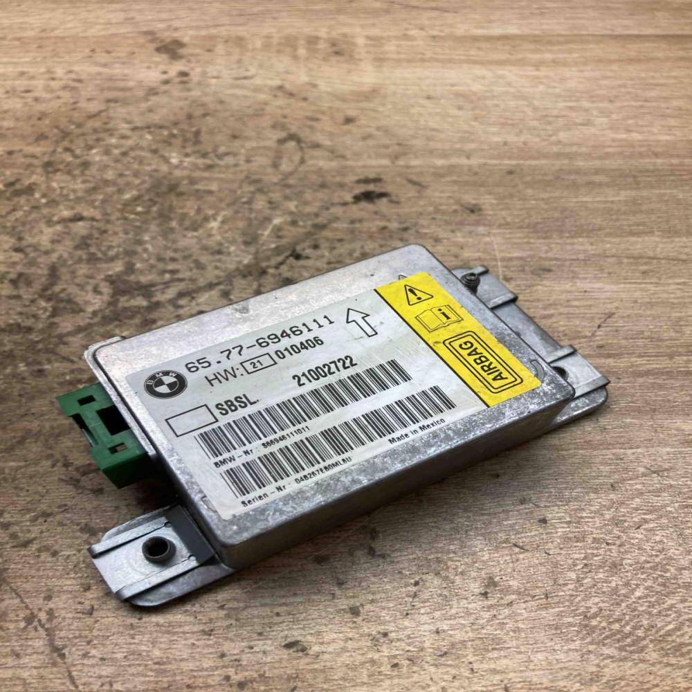 6946111 21002722  Airbag control unit/module BMW 7 E65 E66
