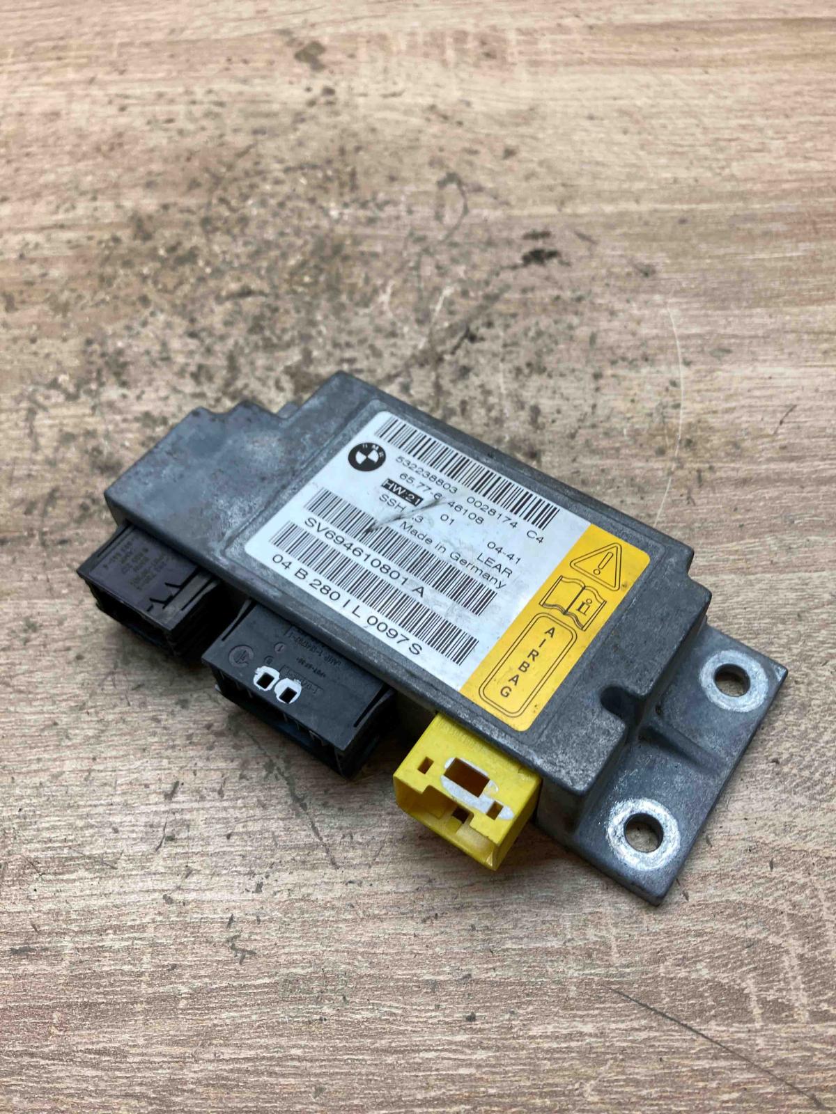 6946108 0028174  Airbag control unit/module BMW 7 E65 E66
