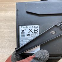24467903 5WK48664  Door control unit/module Opel Corsa C