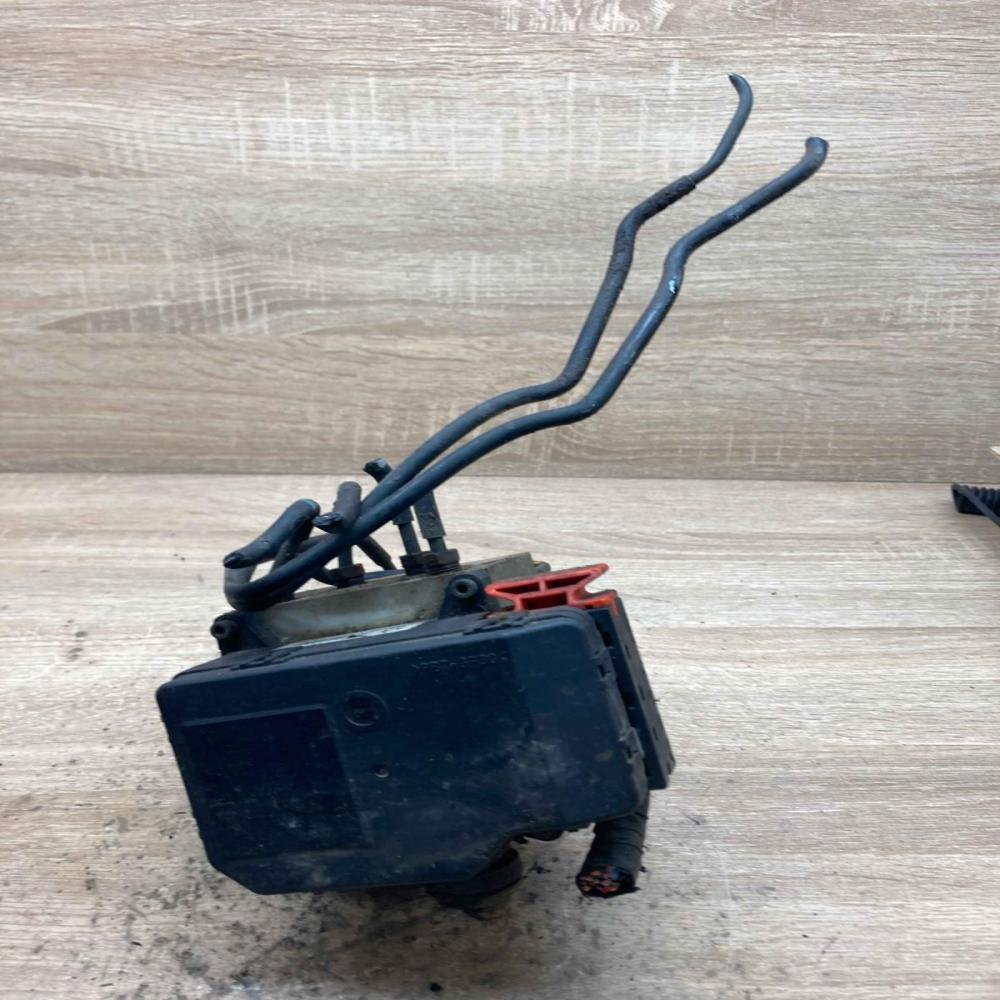 C100437AZ 0450 0156 FF ABS Pump Mazda Premacy