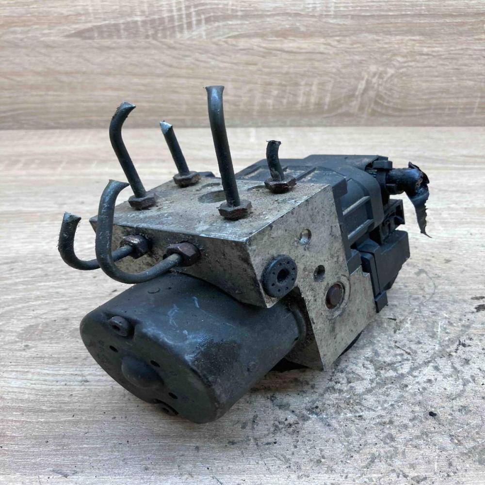 0273004225 0265216464  ABS Pump Mitsubishi Carisma