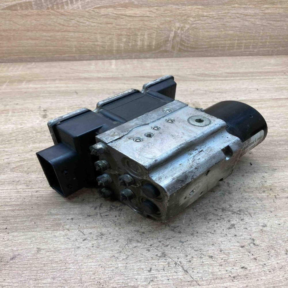 13663901 09191497  ABS Pump Opel Vectra C