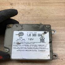 1J0909604 5WK4200  Airbag control unit/module Volkswagen PASSAT B5