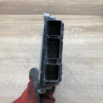9664843780 0281013872  Engine control unit/module ECU Peugeot 207