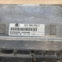 047906033C 5WP44203  Engine control unit/module ECU Skoda Fabia Mk1 (6Y)