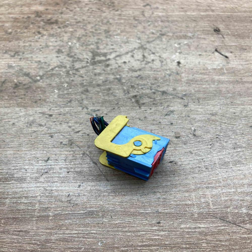 V23542 G2623 A303   Plug wire Ford Mondeo Mk III