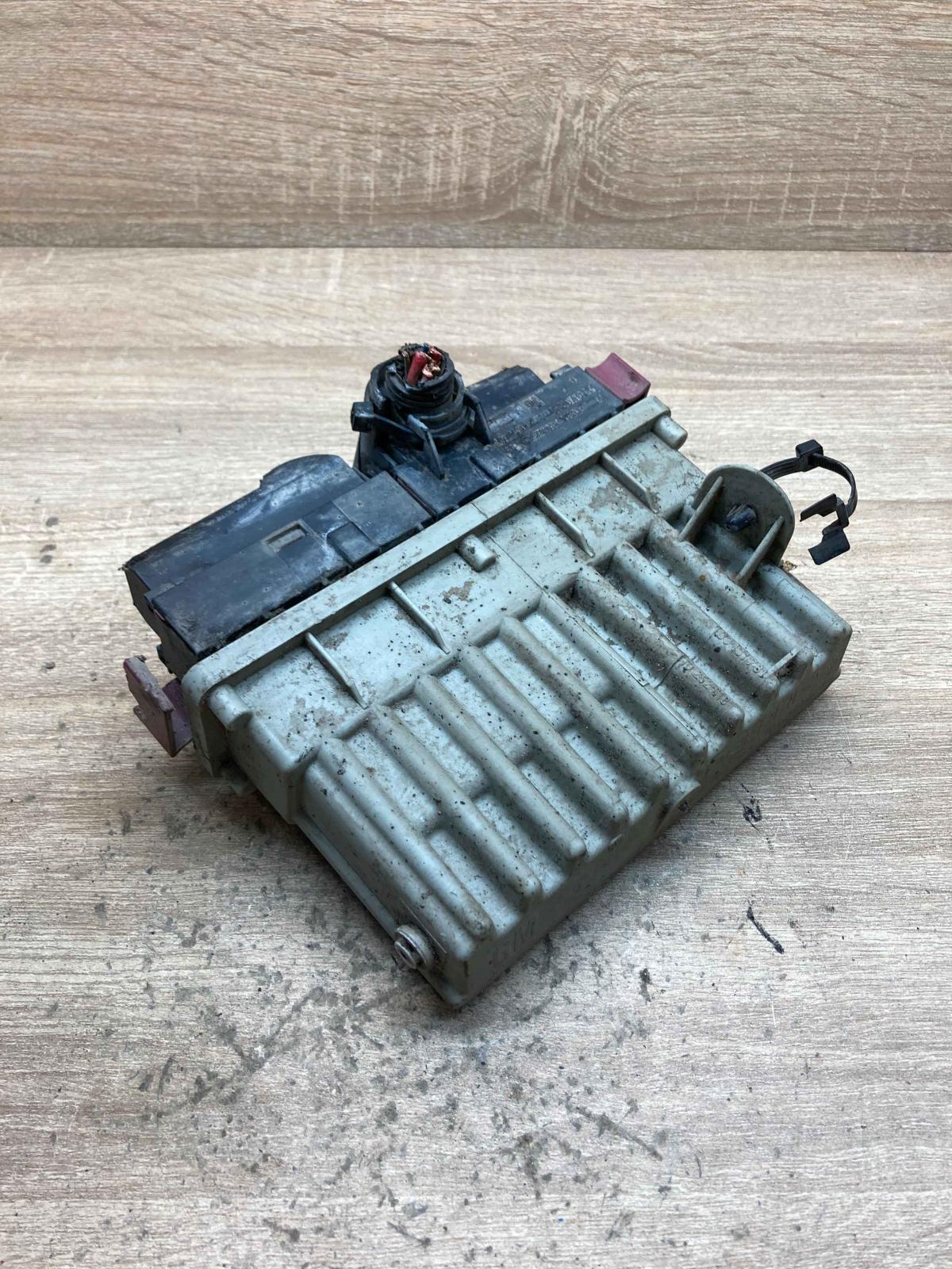 09131731 252618  Coolant fan relay Opel Astra G