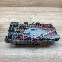 24412497 90191753  Fuse module Opel Zafira A