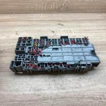24412497  GM Fuse module Opel Zafira A