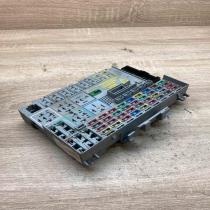 24412497  GM Fuse module Opel Zafira A