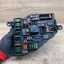 9151322 1670498  Fuse module BMW 7 F01 F02 F03 F04