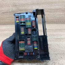9234421 1670488  Fuse module BMW 5 F10 F11