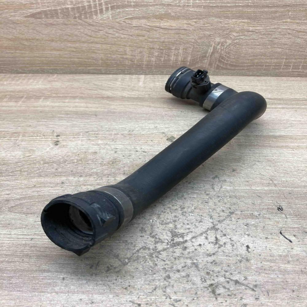 1436373 1436372  Engine coolant pipe/hose BMW 5 E39