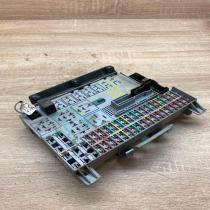 90504534 Main  Fuse module Opel Vectra B
