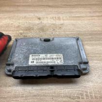 90589736 0281001670 LS Engine control unit/module ECU Opel Astra H