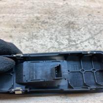 6935534 6951996  Electric window control switch BMW 1 E81 E87