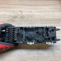 30807050   Fuse module Volvo S40, V40