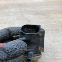 1K0906627B 4011464A  Turbo solenoid valve Audi Q3 8U