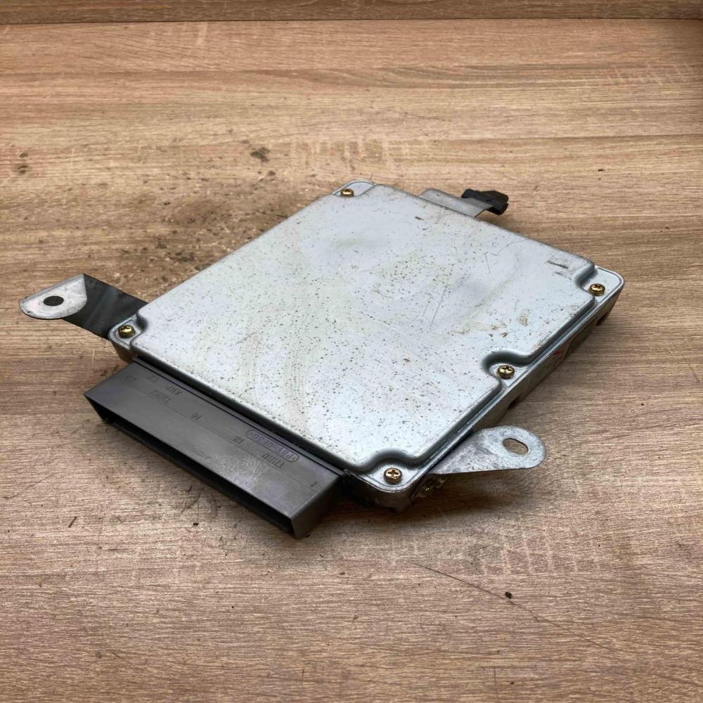 RF7G 18881A 2758006371  Engine control unit/module ECU Mazda 6