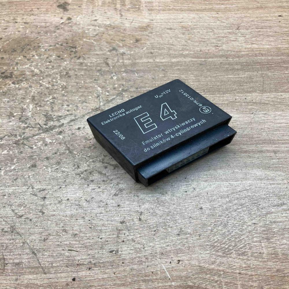 67R013512 E4 4cil LP gas control unit module Renault Espace II