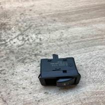 6902174 15869800  Electric window control switch BMW 3 E46