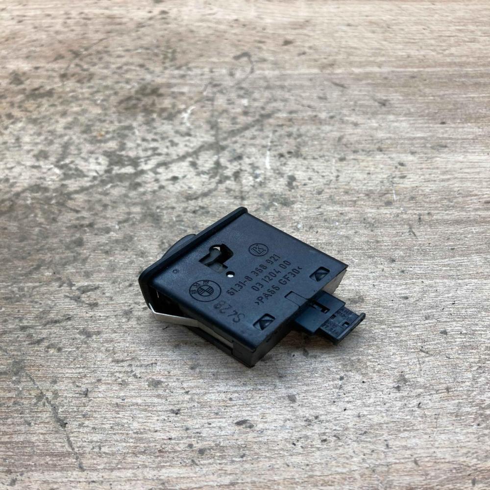 8368921 03120400  Electric window control switch BMW 3 E46