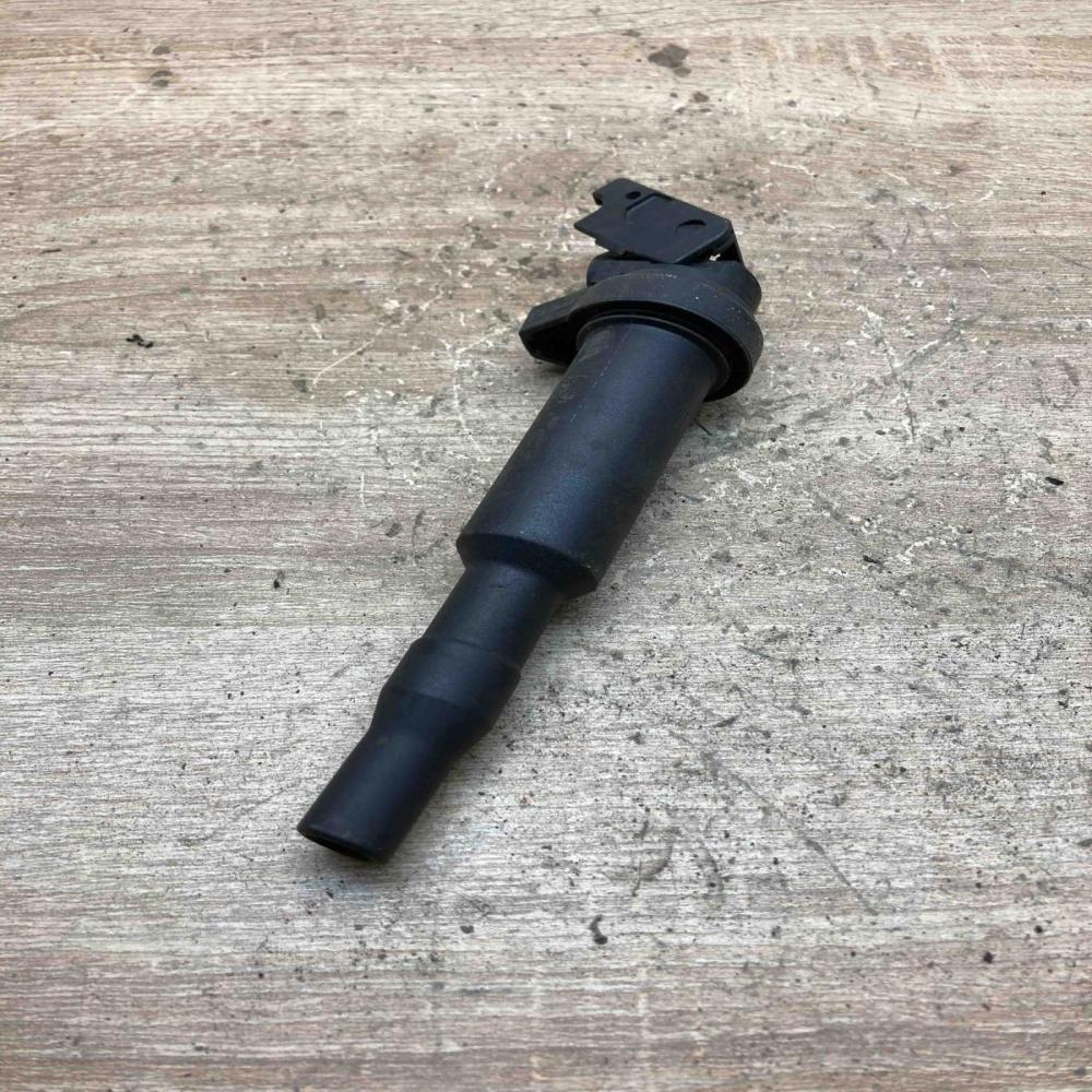 0221504470 757164380 05611 High voltage ignition coil BMW 5 E60 E61