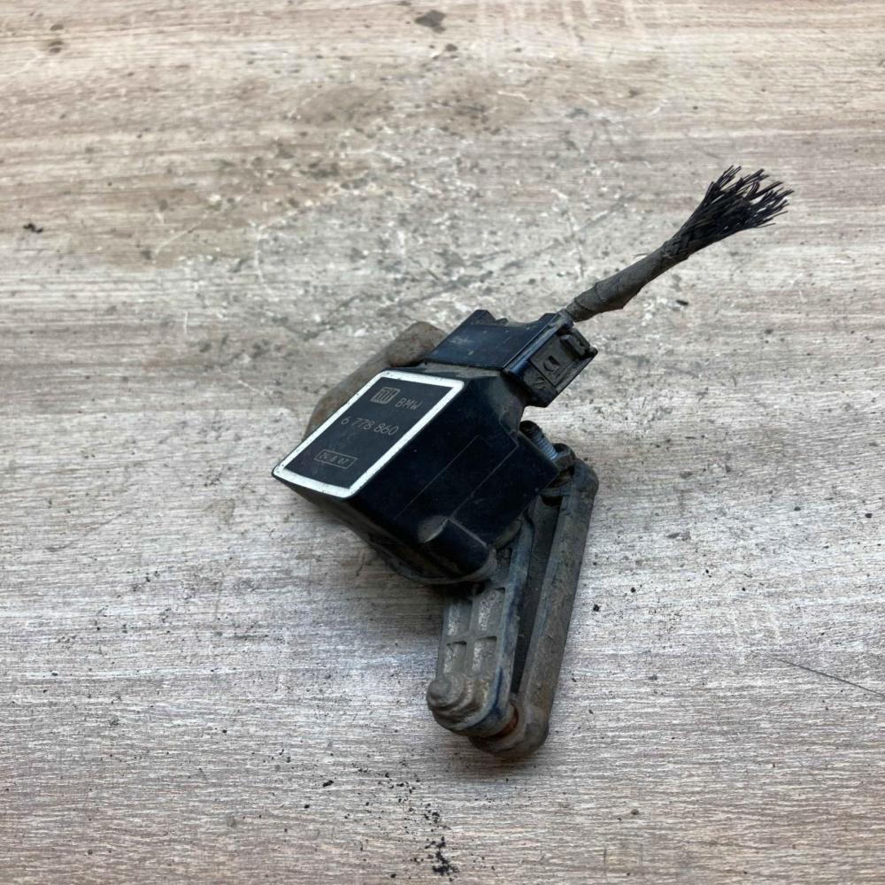 6778860   Headlight/headlamp level sensor BMW 5 E60 E61
