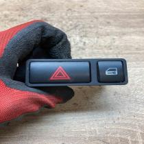 8368920 Used  Hazard light switch BMW 3 E46