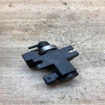 Vacuum   Turbo solenoid valve Peugeot 406