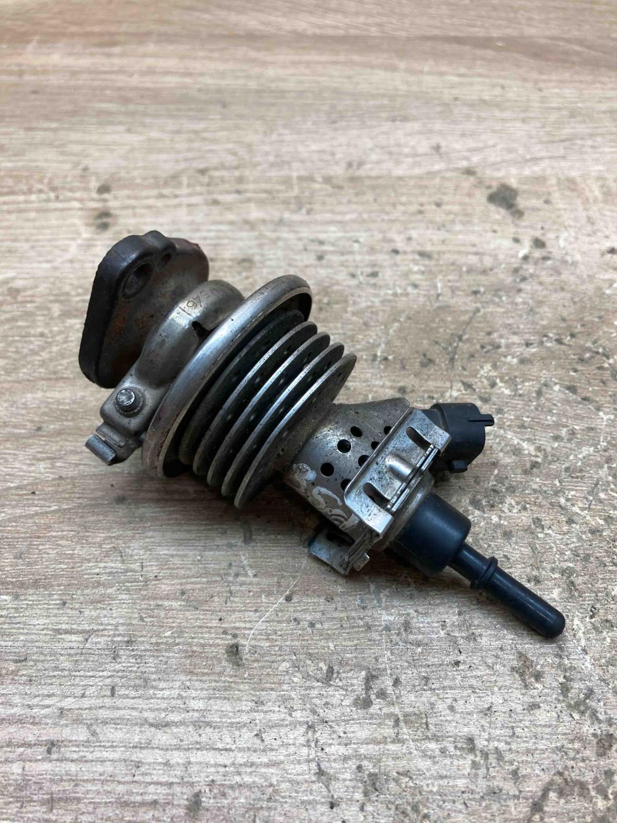 7807206   Other engine part BMW X5 E70