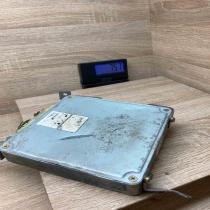 B67KB 79745628  Engine control unit/module ECU Mazda 323