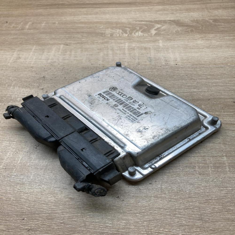 8E0907401T 0281011444  Engine control unit/module ECU Skoda Superb B5 (3U)