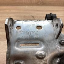 7575247 7186513  Radiator mount bracket BMW 5 F10 F11