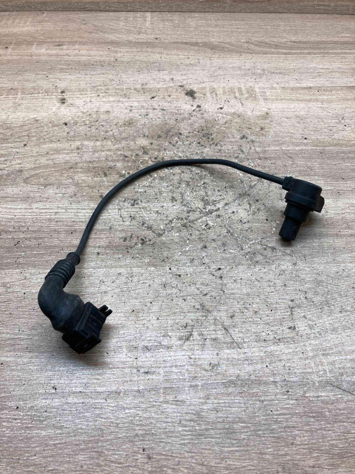 1438083B   Crankshaft position sensor BMW 5 E39