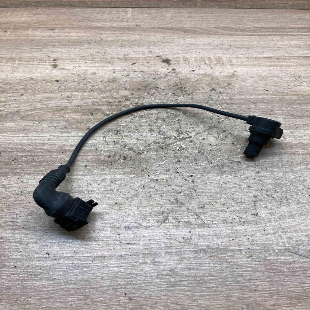 1438083B   Crankshaft position sensor BMW 5 E39