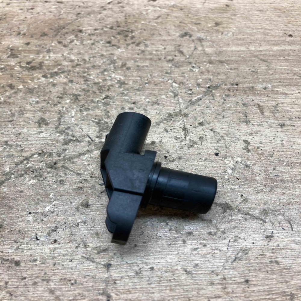 7792256   Camshaft position sensor BMW 5 E60 E61