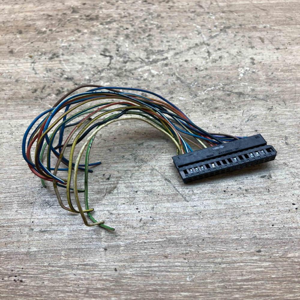 8373650   Plug wire BMW 5 F10 F11