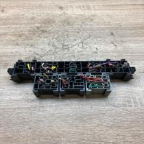 7703297572   Fuse module Renault Trafic II (X83)