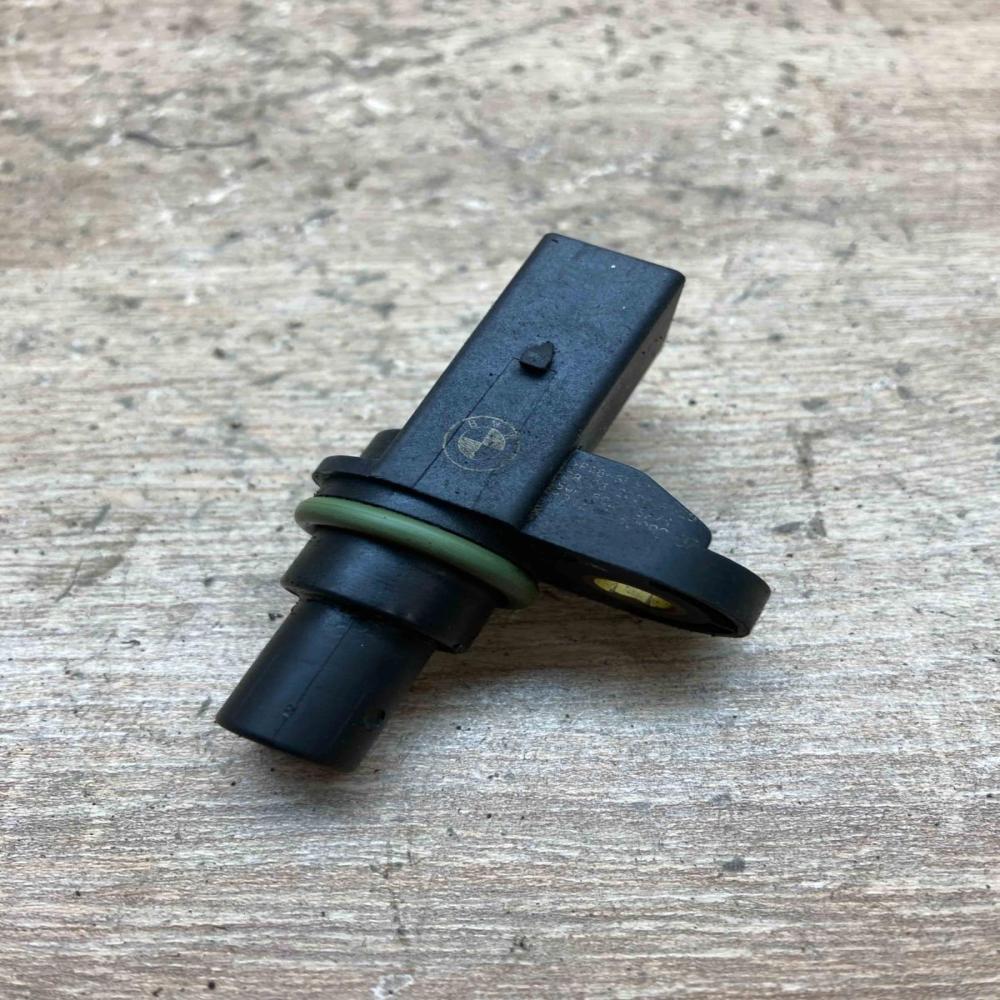 1438082   Camshaft position sensor BMW X3 E83