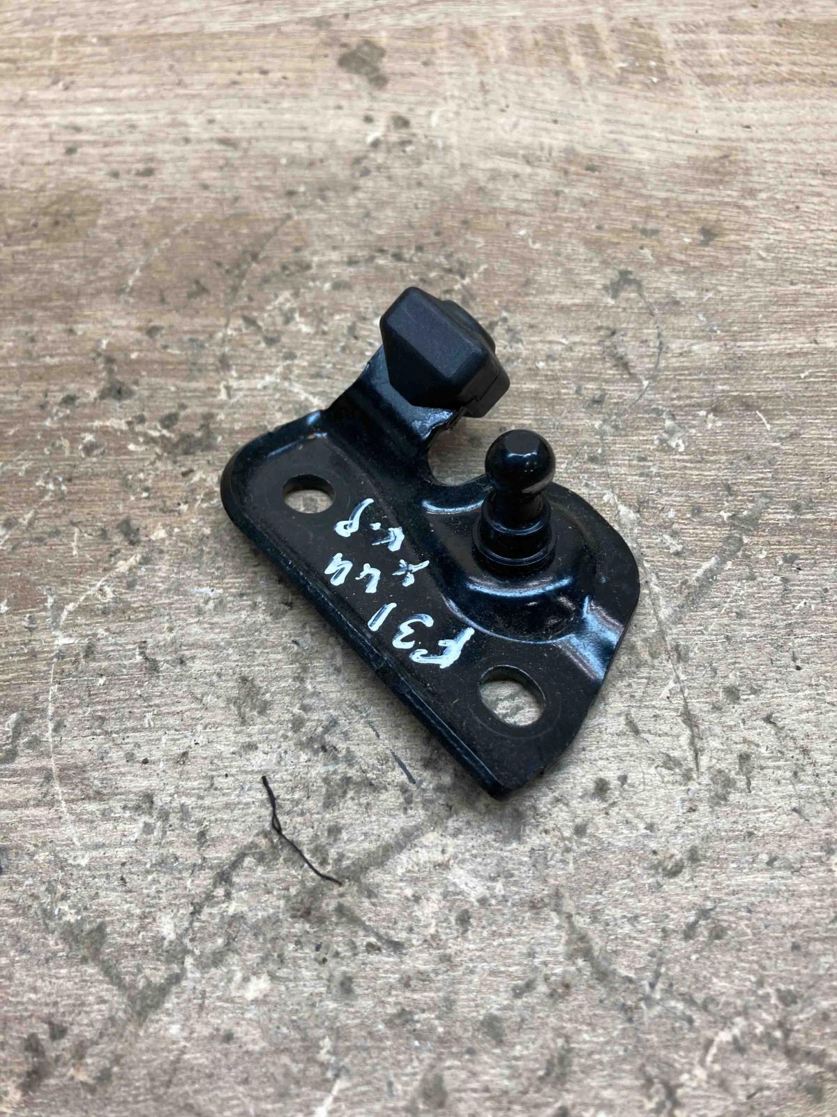 7263099  355 Trunk lock loop BMW 3 F30 F35 F31